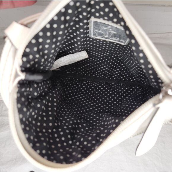 White multi pocket mini purse - Picture 8 of 13